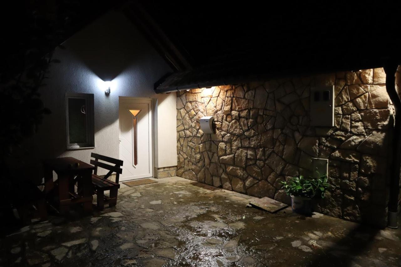 Cozy House Next To River Neretva In Nature คอนยิค ภายนอก รูปภาพ